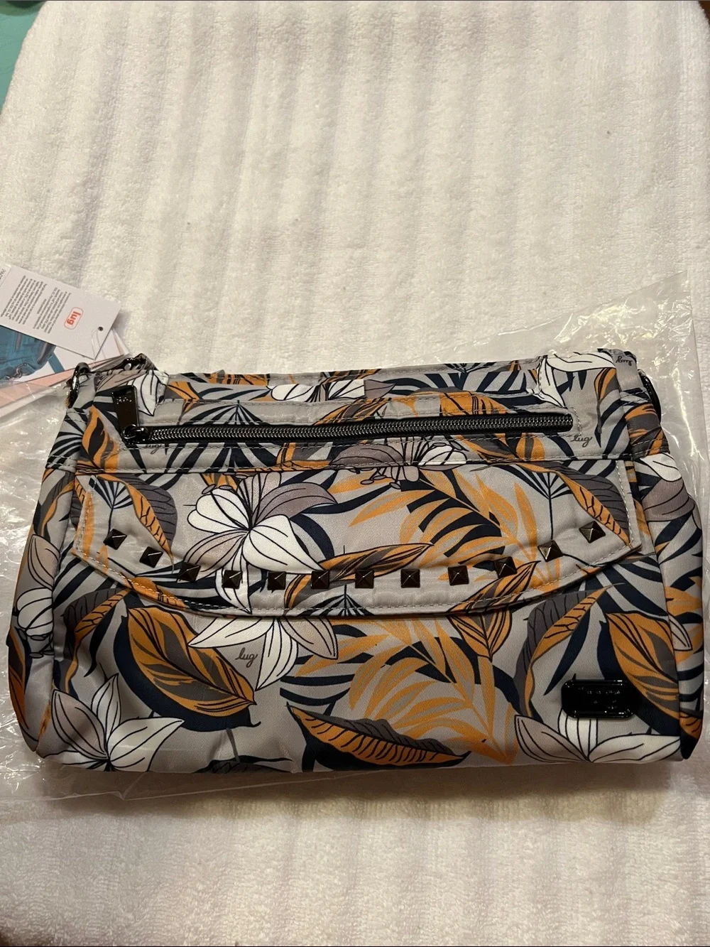 Lug Pacer 2 in Lily Grey NWT